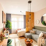 Accordion Boutique & Premium 4*