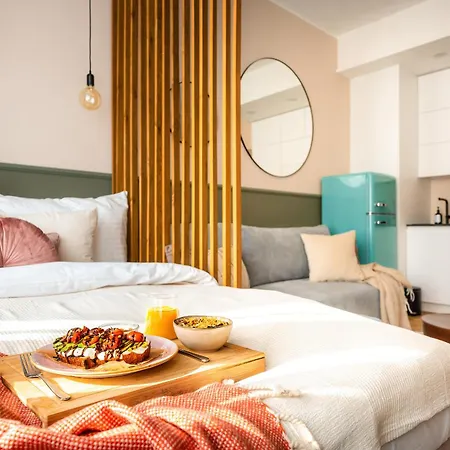 ホテル Accordion Boutique & Premium 4*